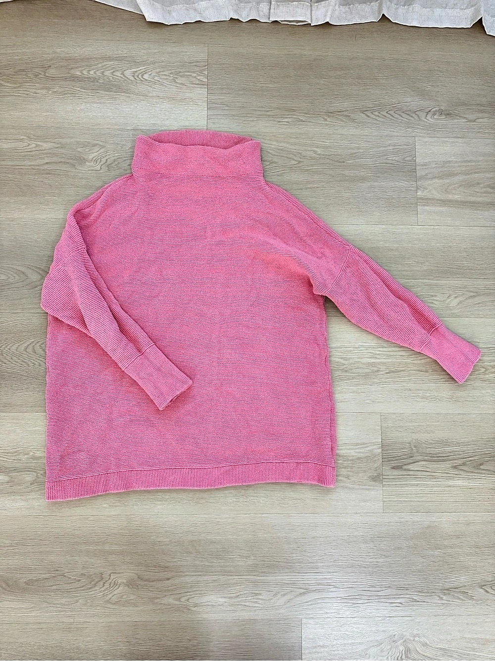 Free People Ottoman Slouchy Tunic Pink Turtleneck Sweater Medium